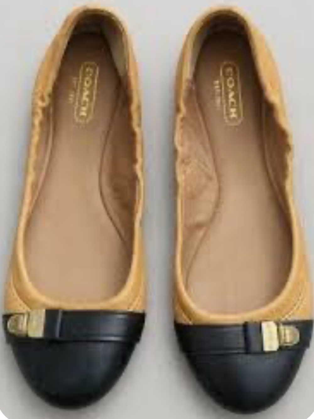 Coach Delphine tan & black leather cap toe ballet flats size 7.5
